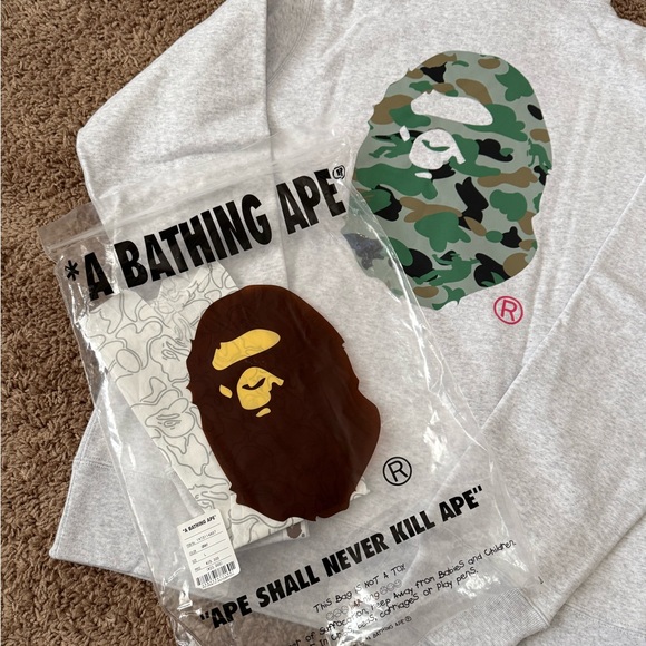 Union x Bape Hoodie - Picture 5 of 9